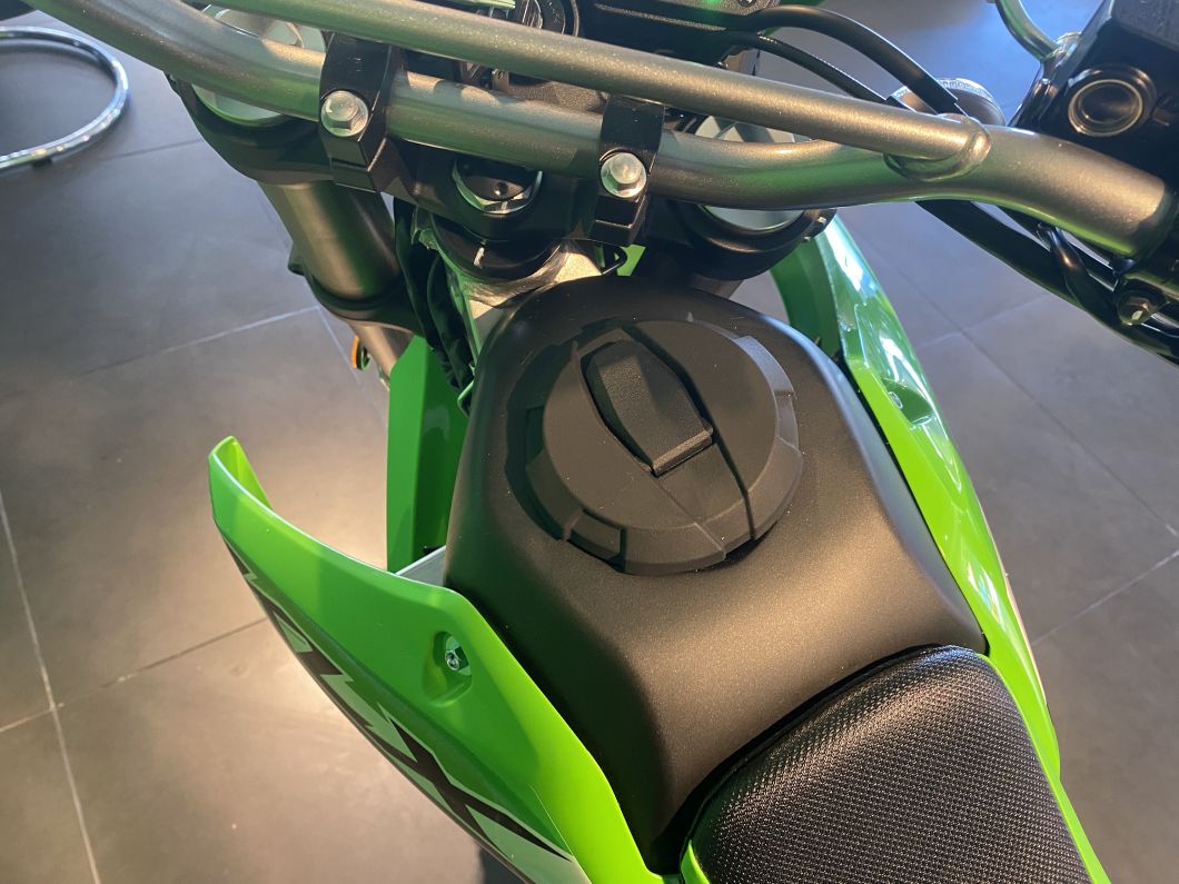 kawasaki_klx_300_enduro_onoff_id3318_12.JPG