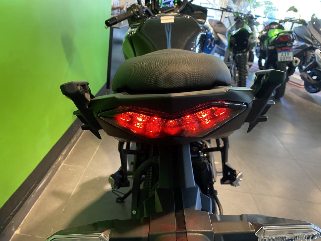 kawasaki_versys_650_touring_navarro_id2768_12.JPG