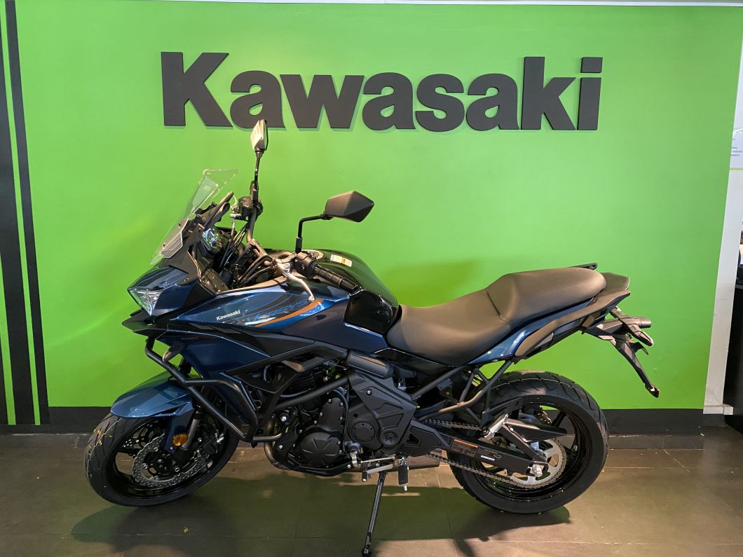 kawasaki_versys_650_touring_navarro_id2768_17.JPG