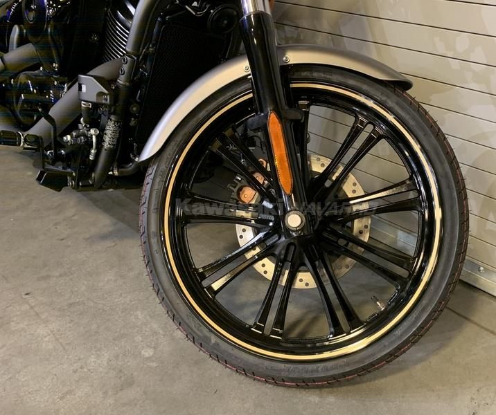 Vulcan 900 