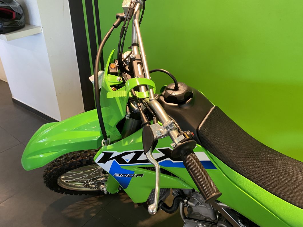 klx_300_r_2026_nuevo_id3319_17.JPG