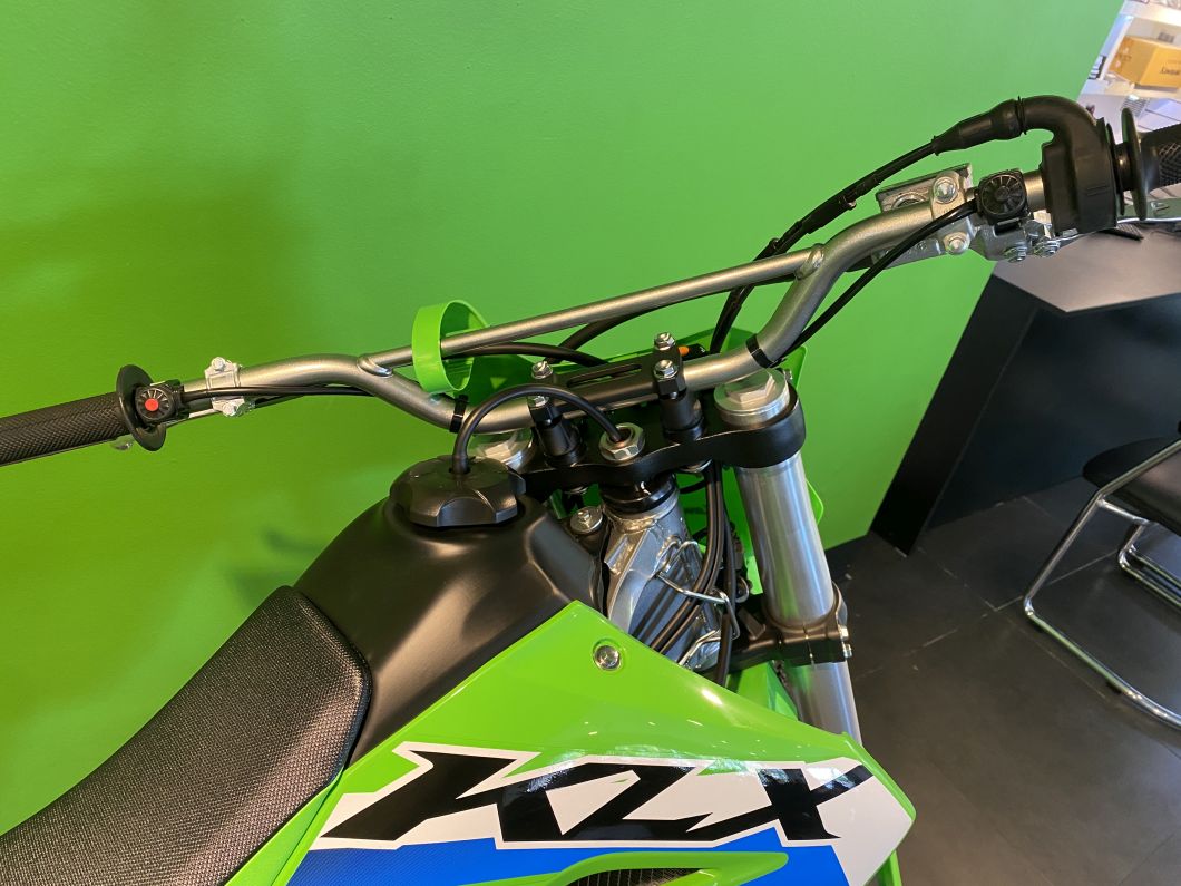klx_300_r_2026_nuevo_id3319_6.JPG